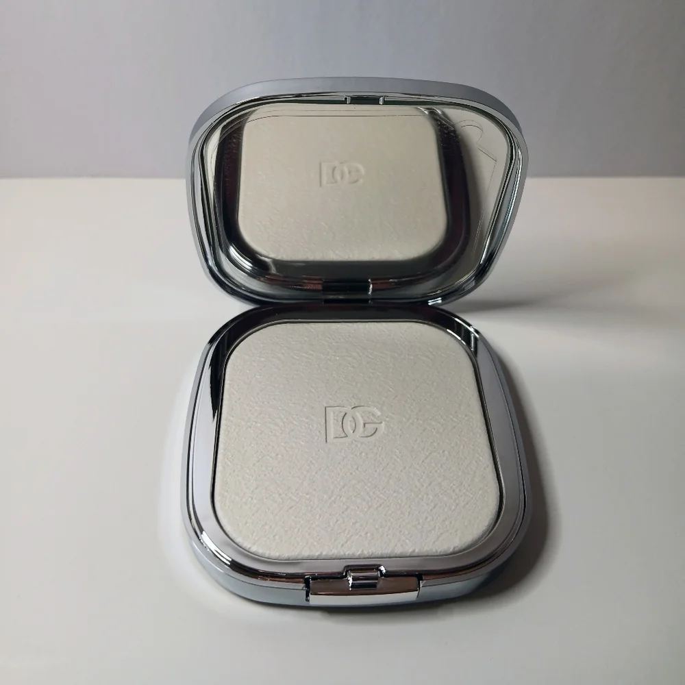Dolce & Gabbana Solar Glow Bare Skin Beautifier Compact 6.5 G | 0.23 OZ
